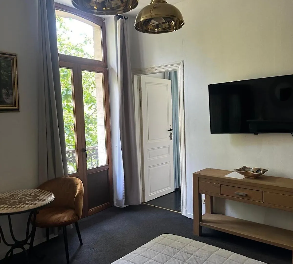 Apart-hotel Happy Home Bruxelas